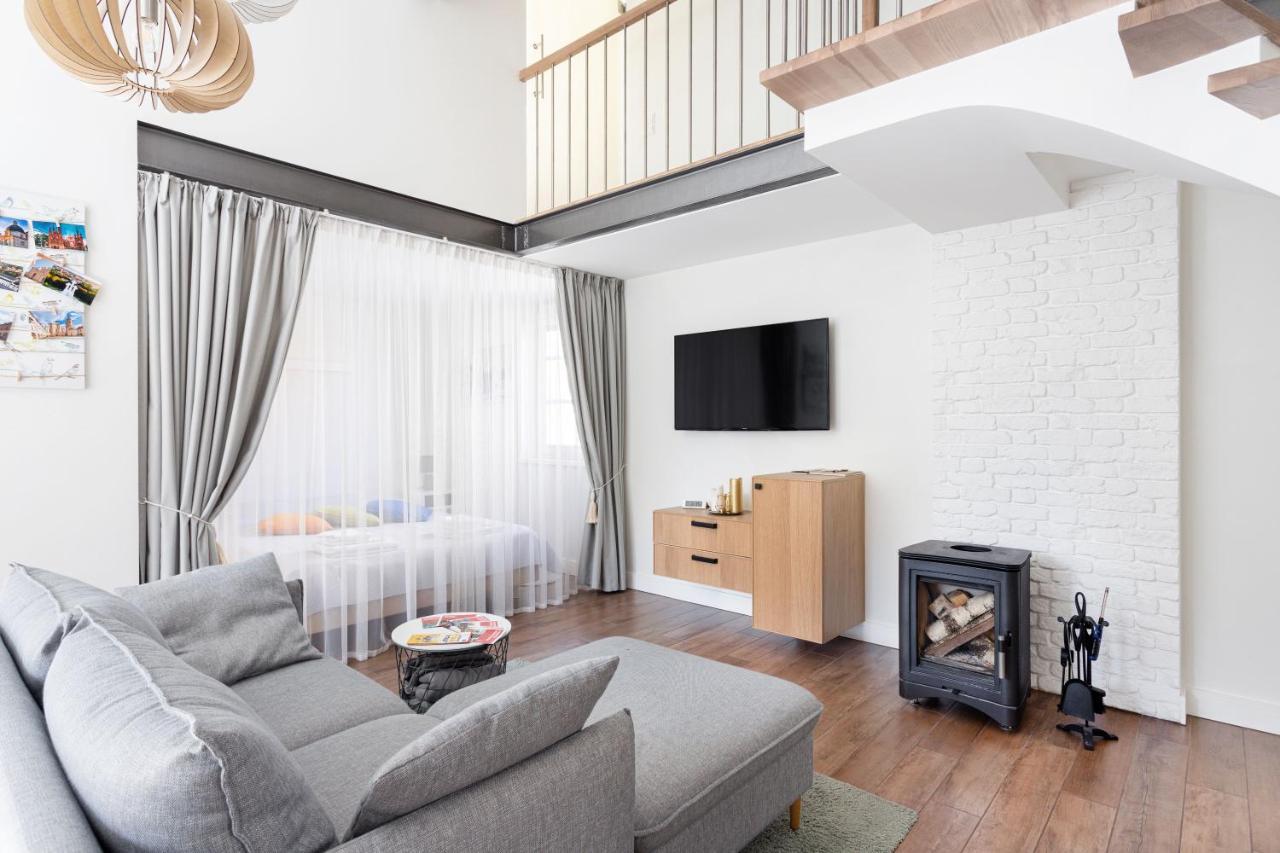 3 Bedroom 24h Self Check In, Free Parking, Ac, Fireplace