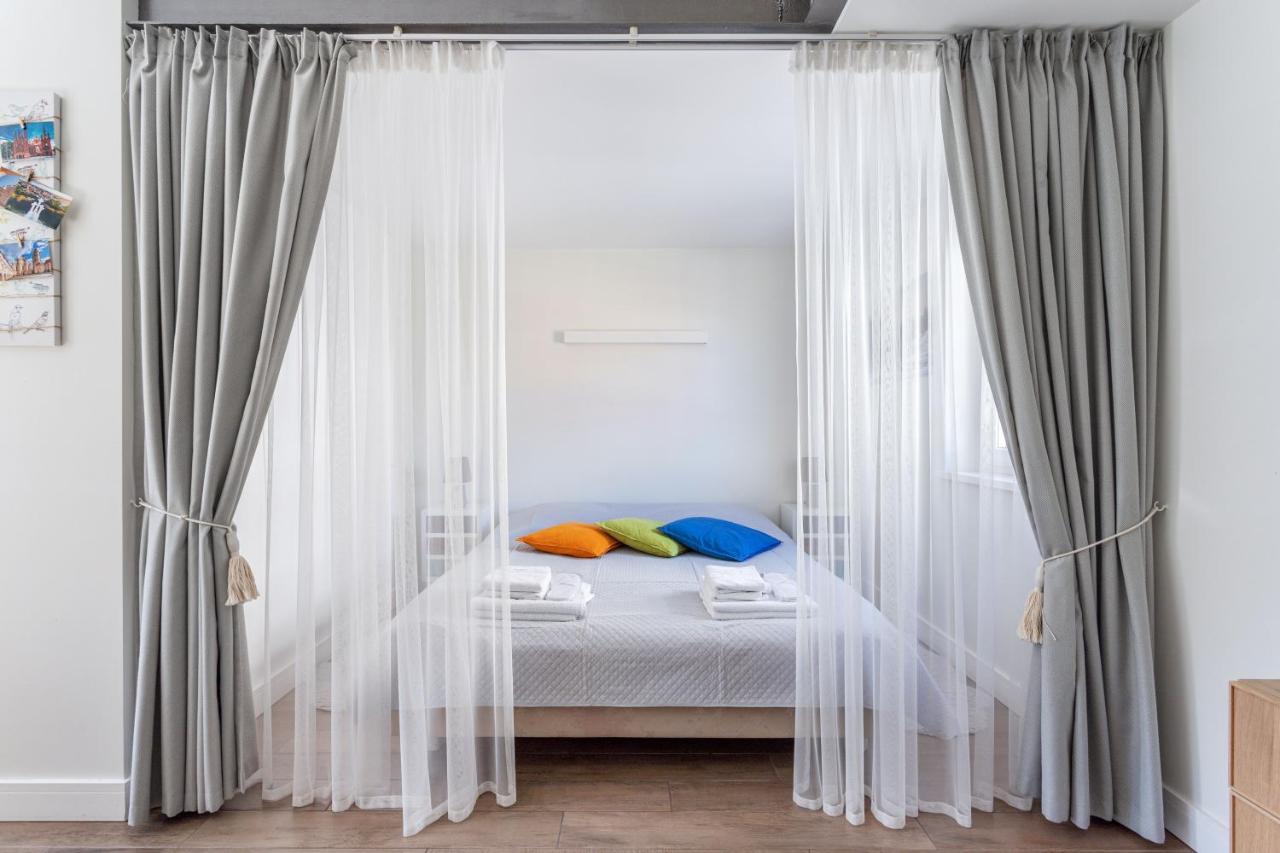 3 Bedroom 24h Self Check In, Free Parking, Ac, Fireplace