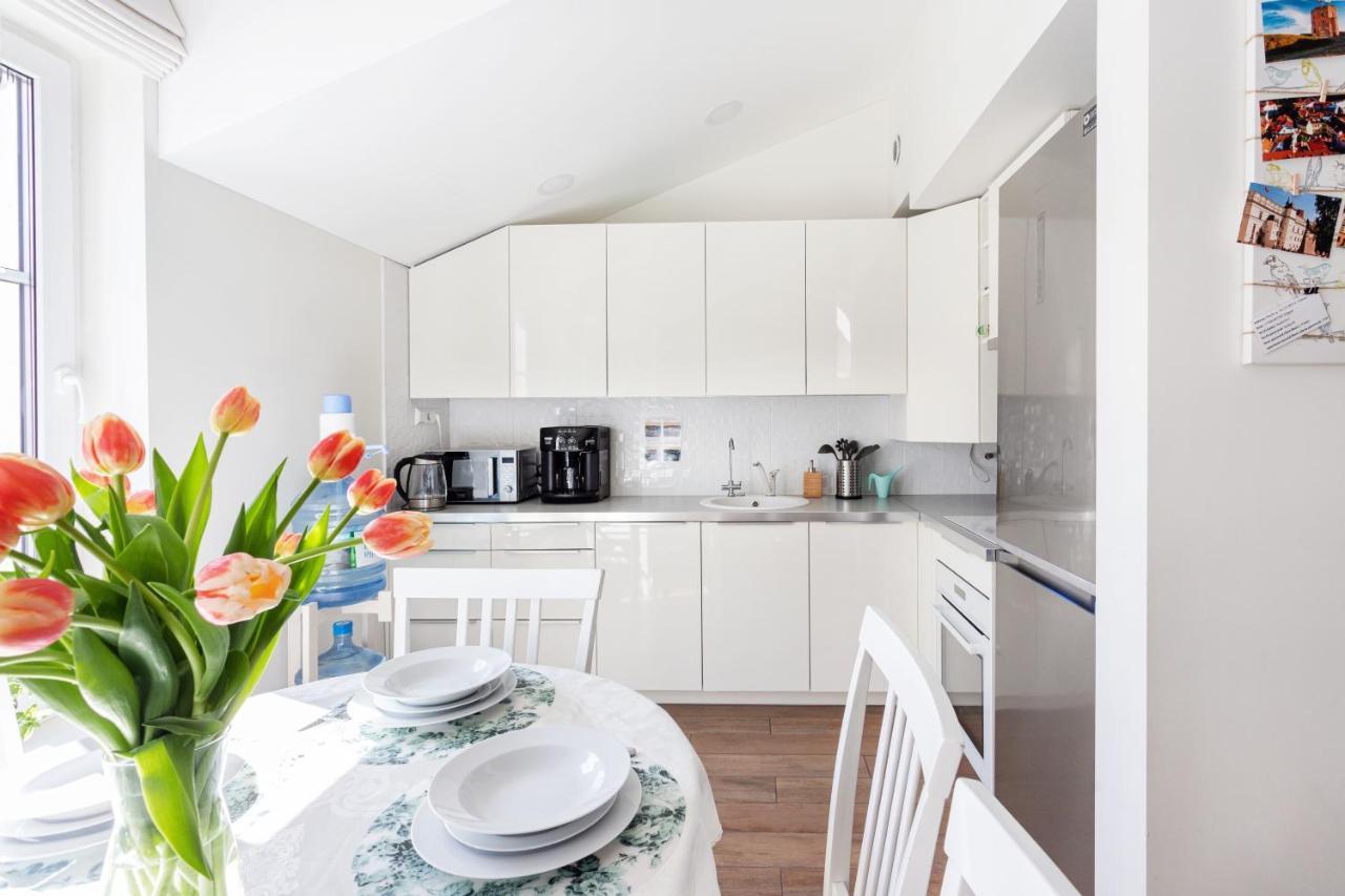 3 Bedroom 24h Self Check In, Free Parking, Ac, Fireplace *