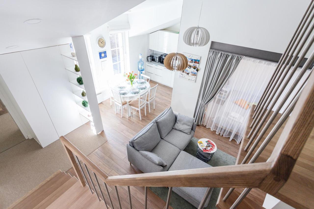 3 Bedroom 24h Self Check In, Free Parking, Ac, Fireplace