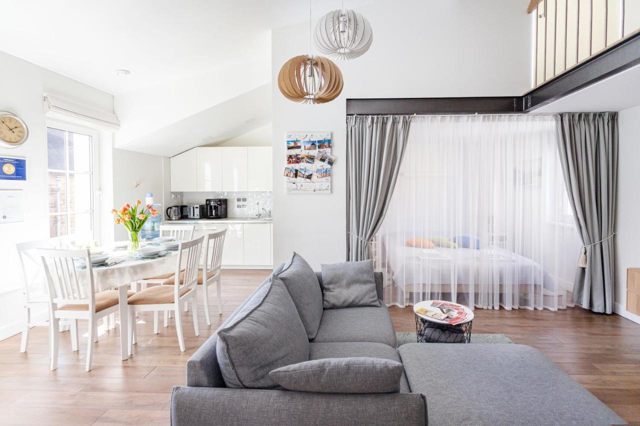 3 Bedroom 24h Self Check In, Free Parking, Ac, Fireplace
